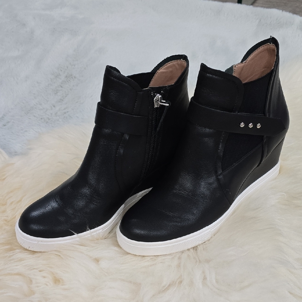 Paolo Black and White Ankle Booties
